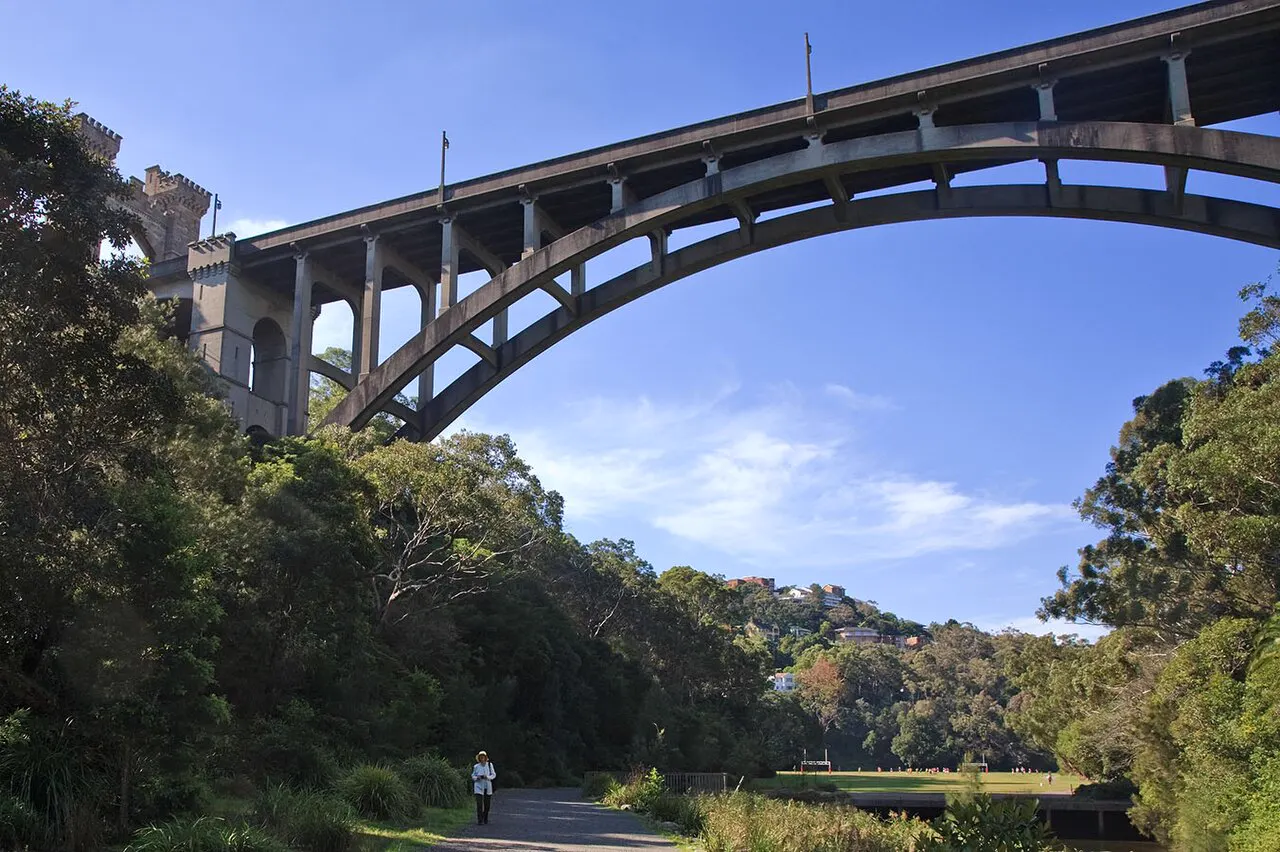 Long Gully Bridge, Northbridge, Sydney